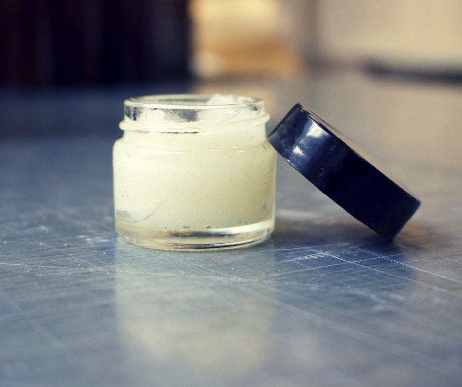 Lip scrub